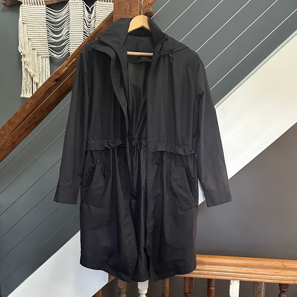 everlane water resistant anorak small navy blue